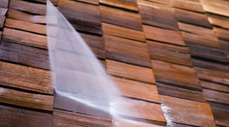 Professional gutter cleaning in Bandon, OR